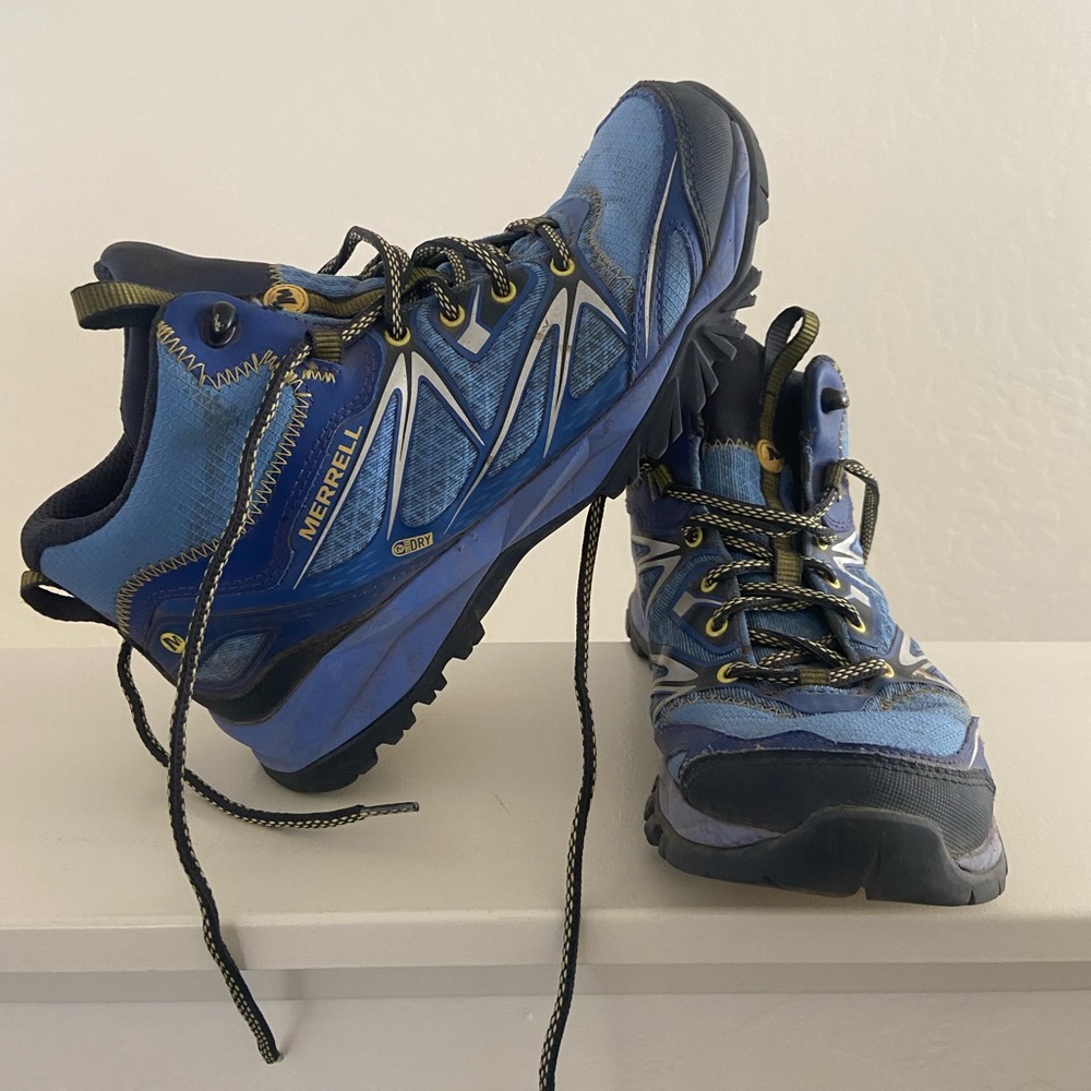 Merrill Hiking Boots